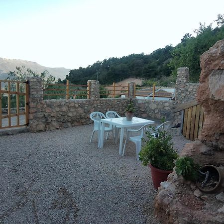 הוילה Pegalajar Casa/Cueva El Cigarrillo מראה חיצוני תמונה