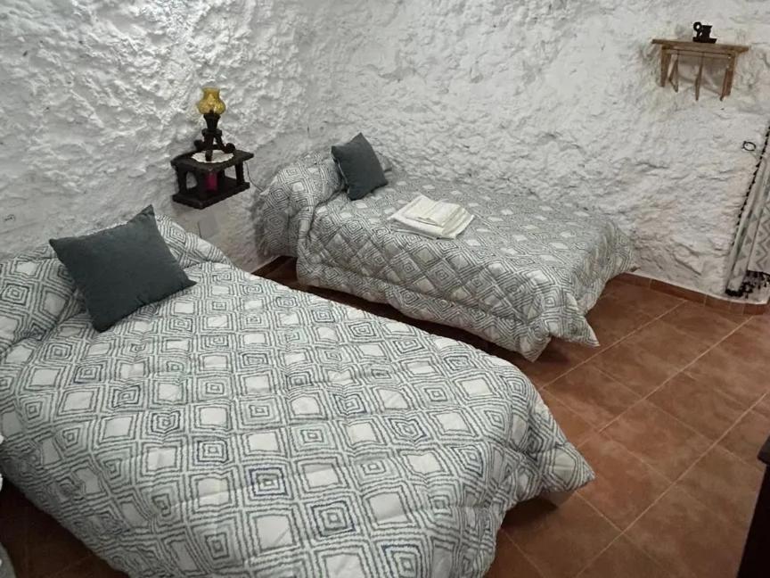 הוילה Pegalajar Casa/Cueva El Cigarrillo מראה חיצוני תמונה